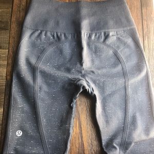 Seamless Lululemon Pant Legging size 6